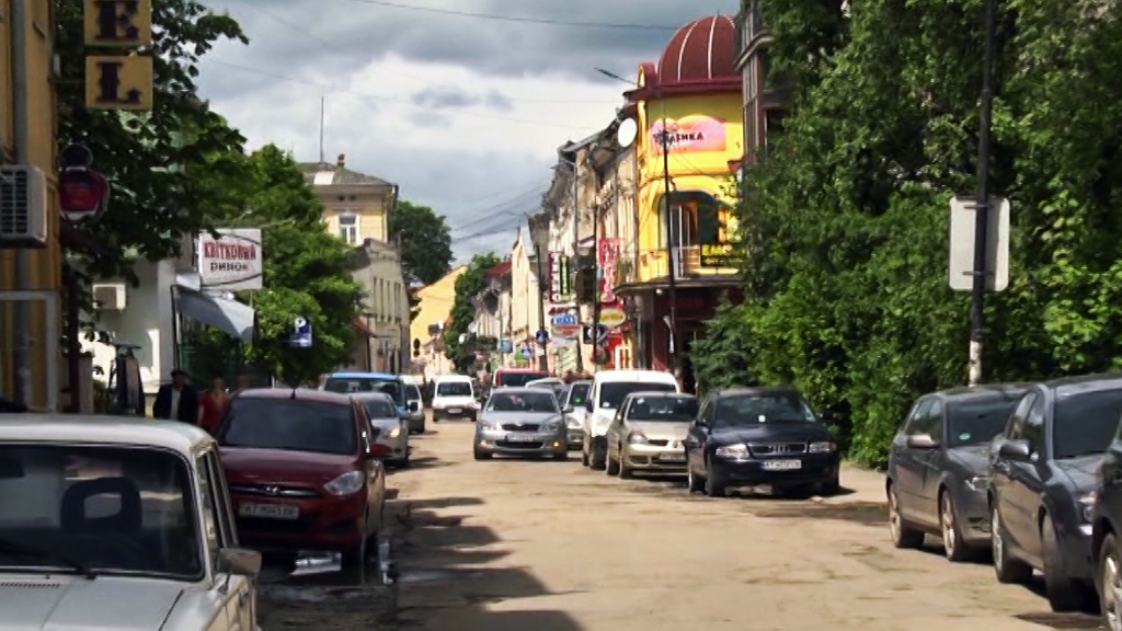 Коломия. Вулиця Валова. Історія і таємниці