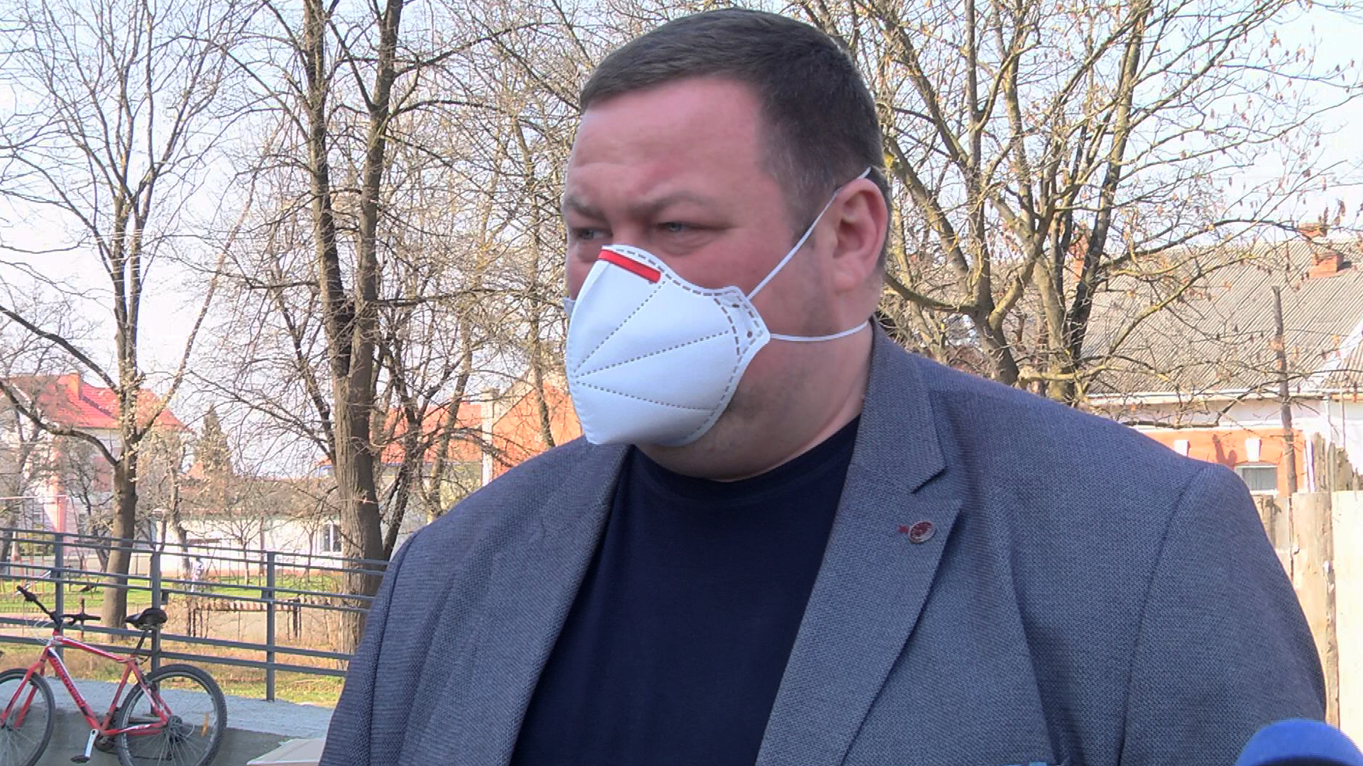 У медзакладах Коломиї 5 пацієнтів з коронавірусом (відео) У медзакладах Коломиї 5 пацієнтів з коронавірусом (відео)