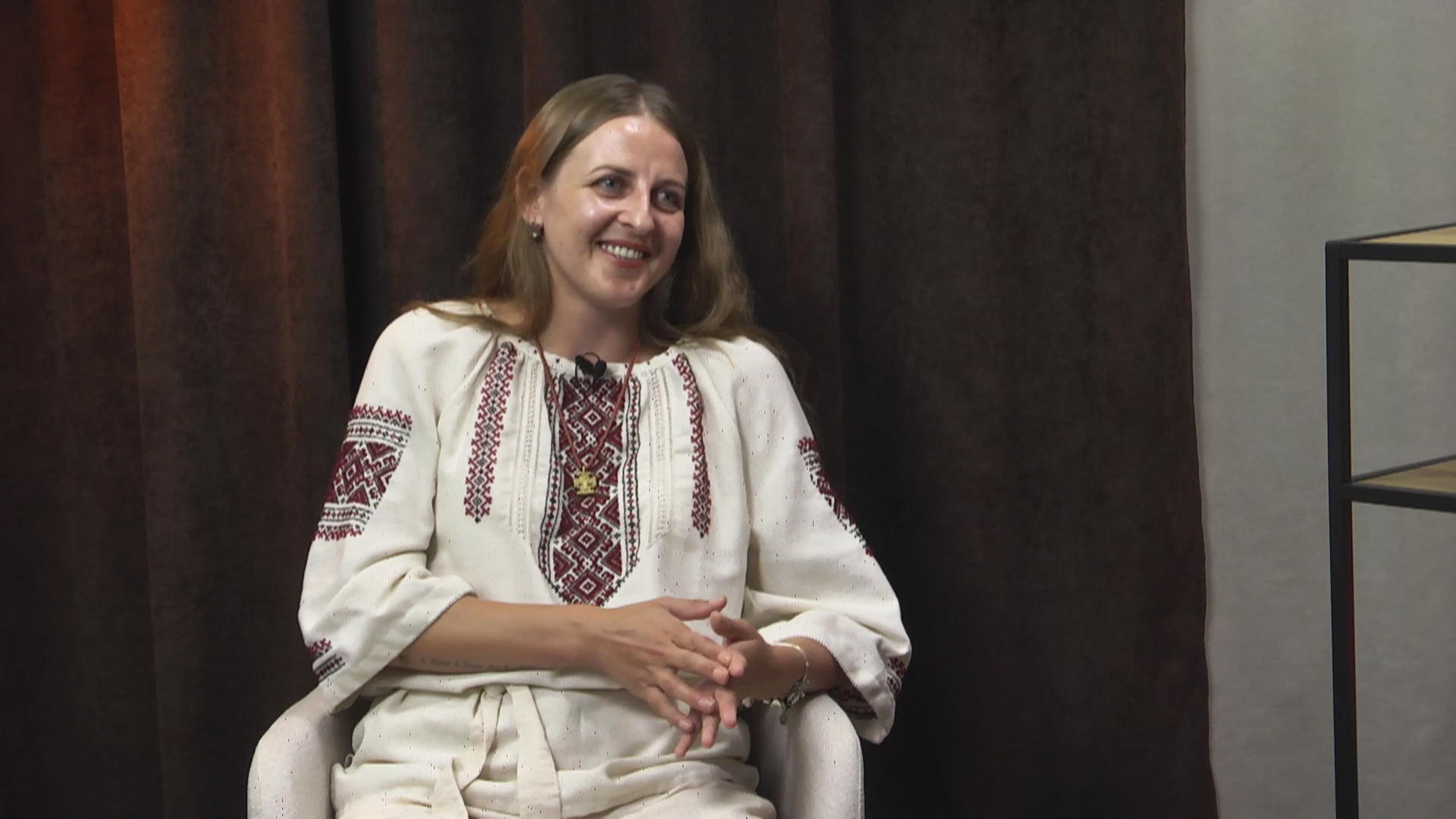 «Цікаві люди». Мар'яна Мойсюк, волонтерка ГО «Бджілки України у Франції» «Цікаві люди». Мар'яна Мойсюк, волонтерка ГО «Бджілки України у Франції»