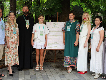 Діалог. Насліддя. Креатив. У Коломиї триває фестиваль «ДНК» (відео)