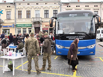 У Коломиї провели акцію, у межах якої всі охочі могли перевірити свій стан здоров'я (відео)
