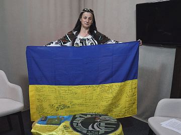 Жінка з Отинії, на позивний Калина, готує найсмачнішу їжу для свої побратимів