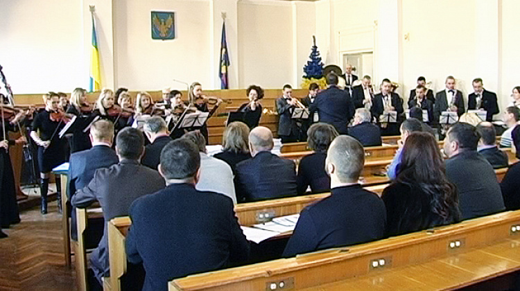 Відбулася передсвяткова сесія Коломийської міської ради (відео)