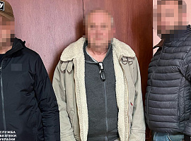 Мешканець Коломиї героїзував рашистів та виправдовував тимчасову окупацію Криму (відео) Мешканець Коломиї героїзував рашистів та виправдовував тимчасову окупацію Криму (відео)