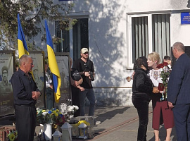 Посмертні відзнаки для Героїв вручили їхнім рідним на Косівщині (відео)