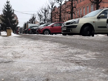Через ожеледицю на Коломийщині за один день травмувалося понад 30 людей (відео)