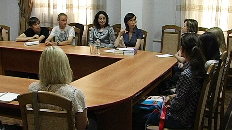 Коломийську молодь вчили, як стати успішним літератором (відео)
