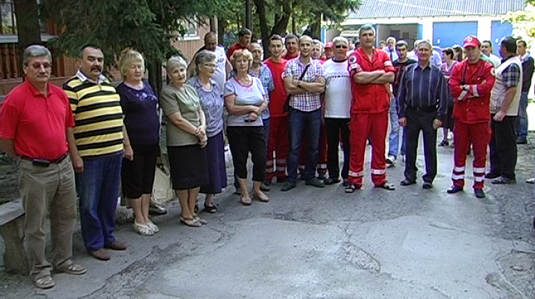 У Коломиї протестують проти головного лікаря швидкої (відео)