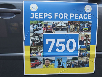  До Коломиї прибув 17-й конвой Jeeps for Peace