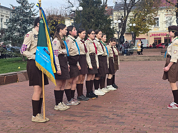 У Коломиї відбувся конкурс стройової пісні (відео)