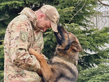 Прикарпатський кінолог розповів, як собаки допомагають шукати зниклих (відео)