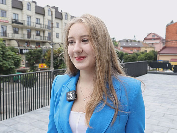 89 тисяч доларів! Таку стипендію на навчання закордоном отримала коломиянка (відео)