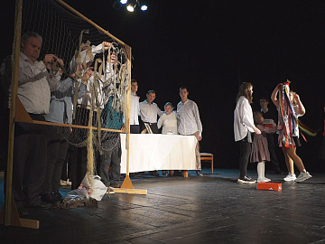 «Ми ще повернемось». Інклюзивний театр «Ілюзія» презентував нову постановку (відео)