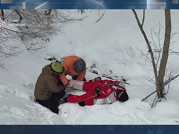 89 туристів врятували у Карпатах з початку року (відео)