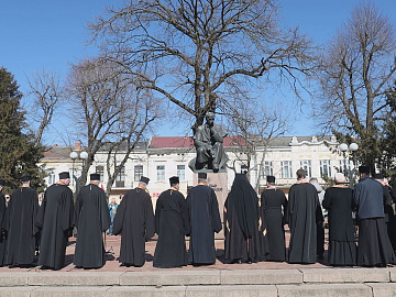 9 березня в Україні та світі відзначають день народження Тараса Шевченка (відео)
