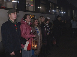 Вифлеємський вогонь миру прибув у Коломию (відео)