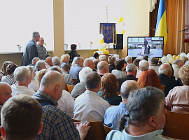50 років традиції: у Коломийському ліцеї №1 відбулася зустріч випускників