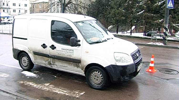 У Коломиї на пішохідному переході збили школяра (відео)