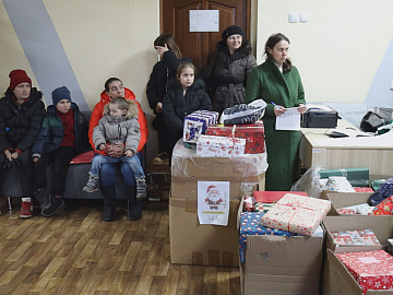 Малеча із П'ядицької громади отримала різдвяні подарунки з Німеччини (відео)