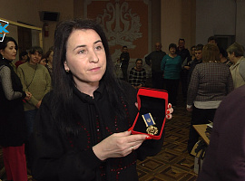 Волонтери з Коломиї отримали нагороду «Захиснику України» (відео)