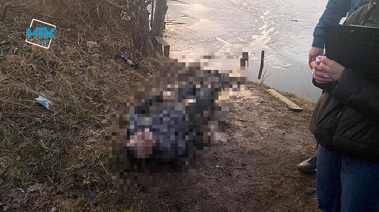 На Коломийщині у ставку знайшли тіло чоловіка (фото)