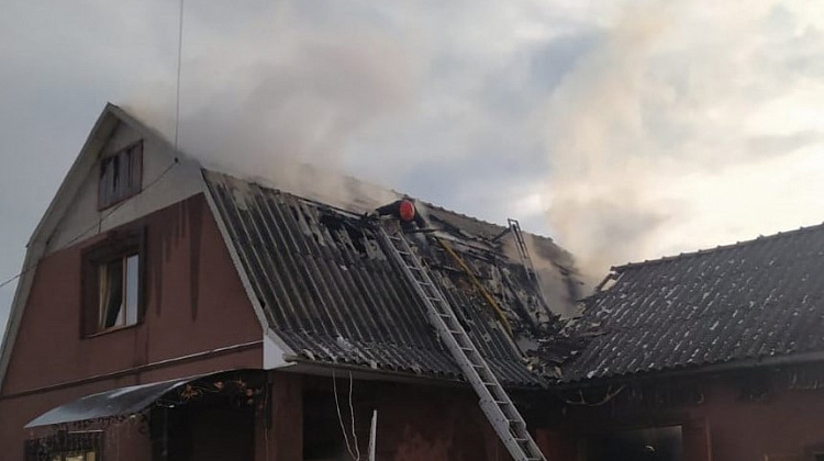 Пожежа у селі Дебеславці Коломийського району (фото)