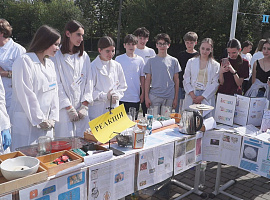 Учні Коломийського ліцею №4 імені Сергія Лисенка провели STEM фестиваль