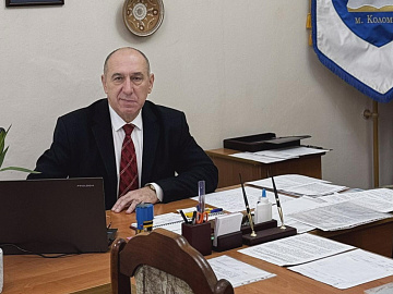 Володимира Ткачука поновили на посаді директора ліцею «Коломийська гімназія імені Михайла Грушевського» (відео)