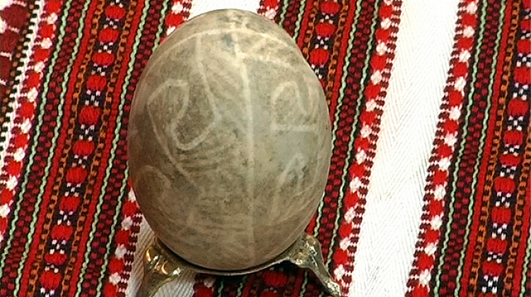 Сенсаційна знахідка: до Коломиї привезли писанку, якій 500 років (відео)
