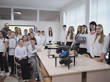 На благодійному ярмарку у Коломиї зібрали понад 213 тисяч гривень для ЗСУ (відео)