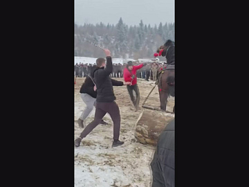 Традиційне видовище чи знущання над тваринами? У мережі обговорюють відео з кінного фестивалю (відео)