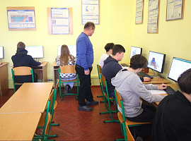 В опорних школах Коломийської громади оновили комп'ютерну техніку (відео)