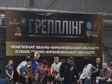 400 спортсменів взяли участь у чемпіонаті Івано-Франківської області з грепплінгу (відео)