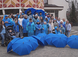 Всесвітній день поширення інформації про аутизм: у Коломиї відбулася акція та флешмоб (відео)