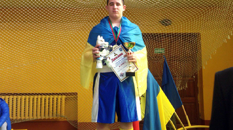 Коломийський боксер Максим Микитюк здобув золото у Білорусі (відео)