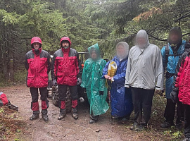 Гірські рятувальники надали допомогу кільком групам туристів у Карпатах (відео)