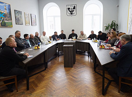 У Коломиї зустрічалися освітяни та священники (відео)
