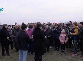 У Коломиї міський голова зустрівся з мешканцями біля озера (відео)