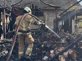 На Івано-Франківщині під час пожежі загинула дитина (відео)
